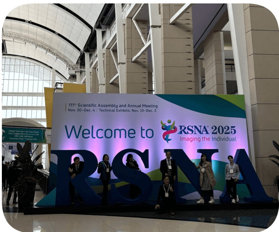 HO-709 MRI hydraulic stretcher on the RSNA 2025 stand