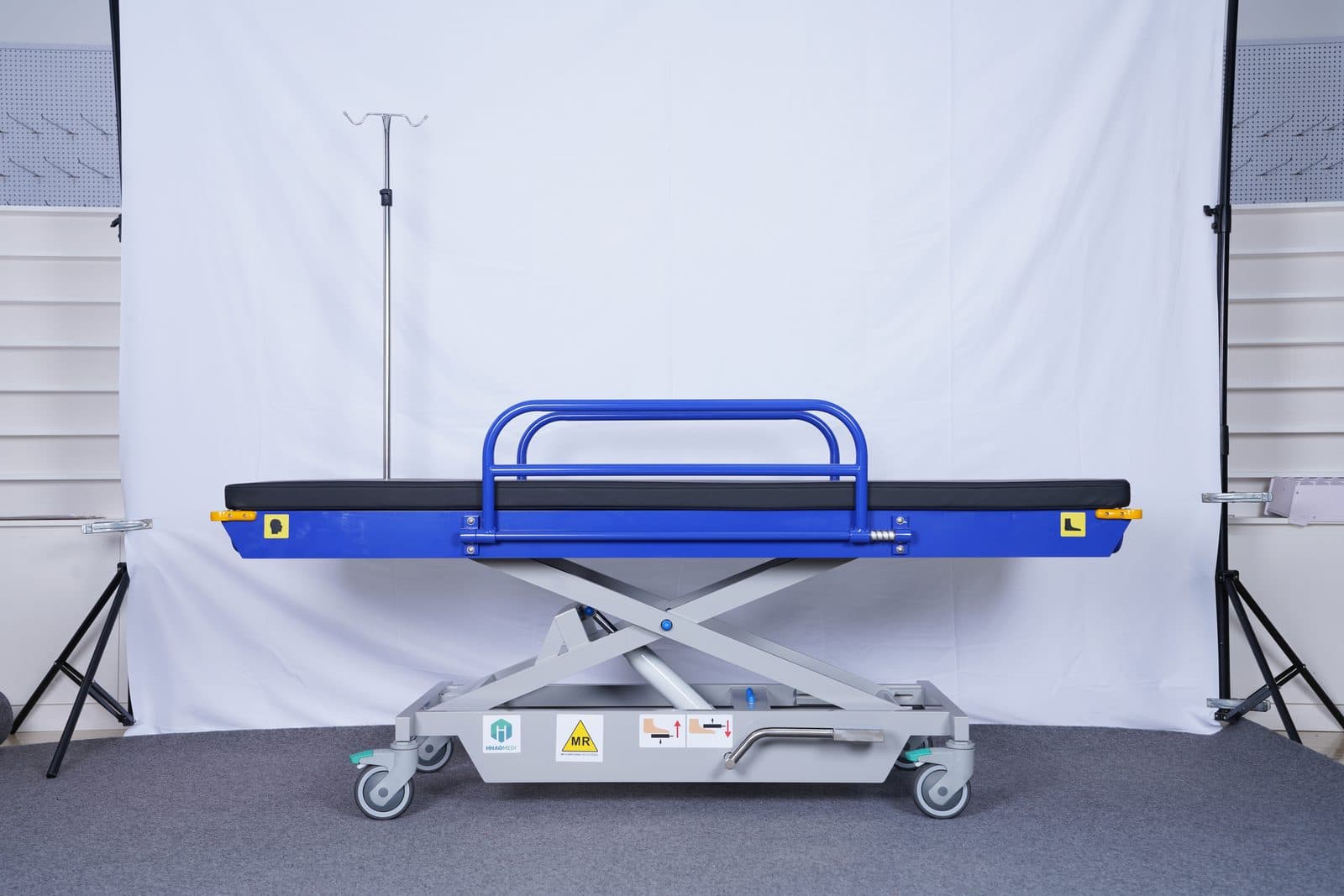 HO-709A hydraulic MRI stretcher trolley